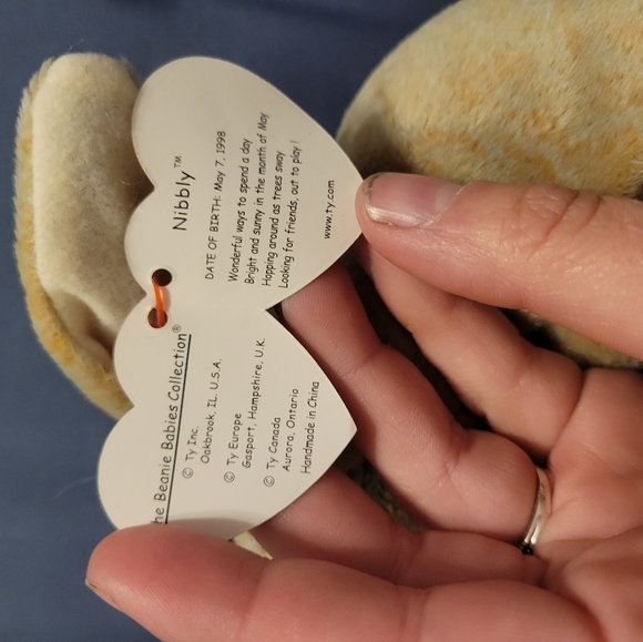 TY Beanie Baby 2 NIBBLY the Brown Rabbit original bunny 1998 new with tags - Picture 6 of 6